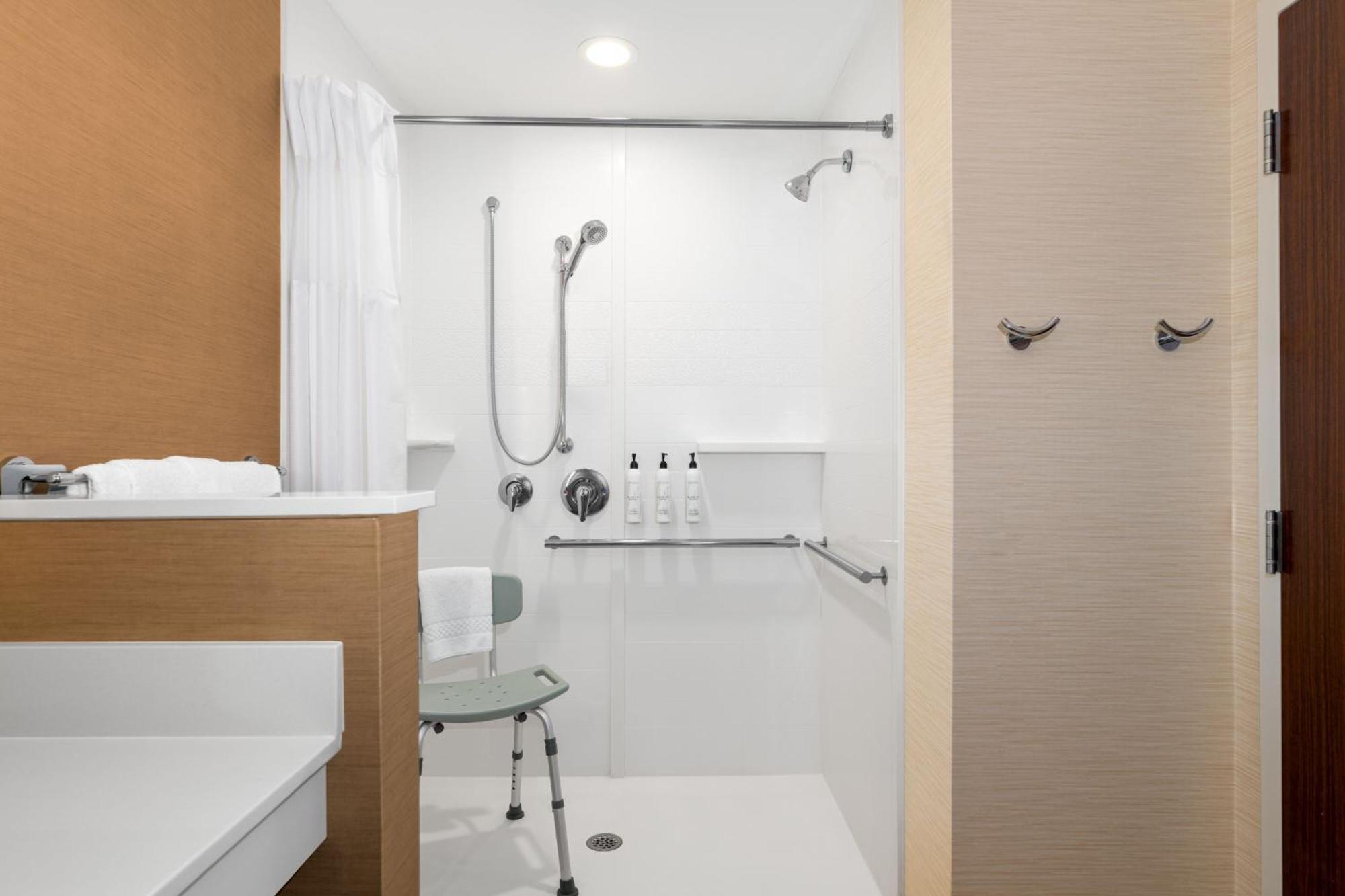 Fairfield Inn & Suites By Marriott Martinsburg Exteriör bild