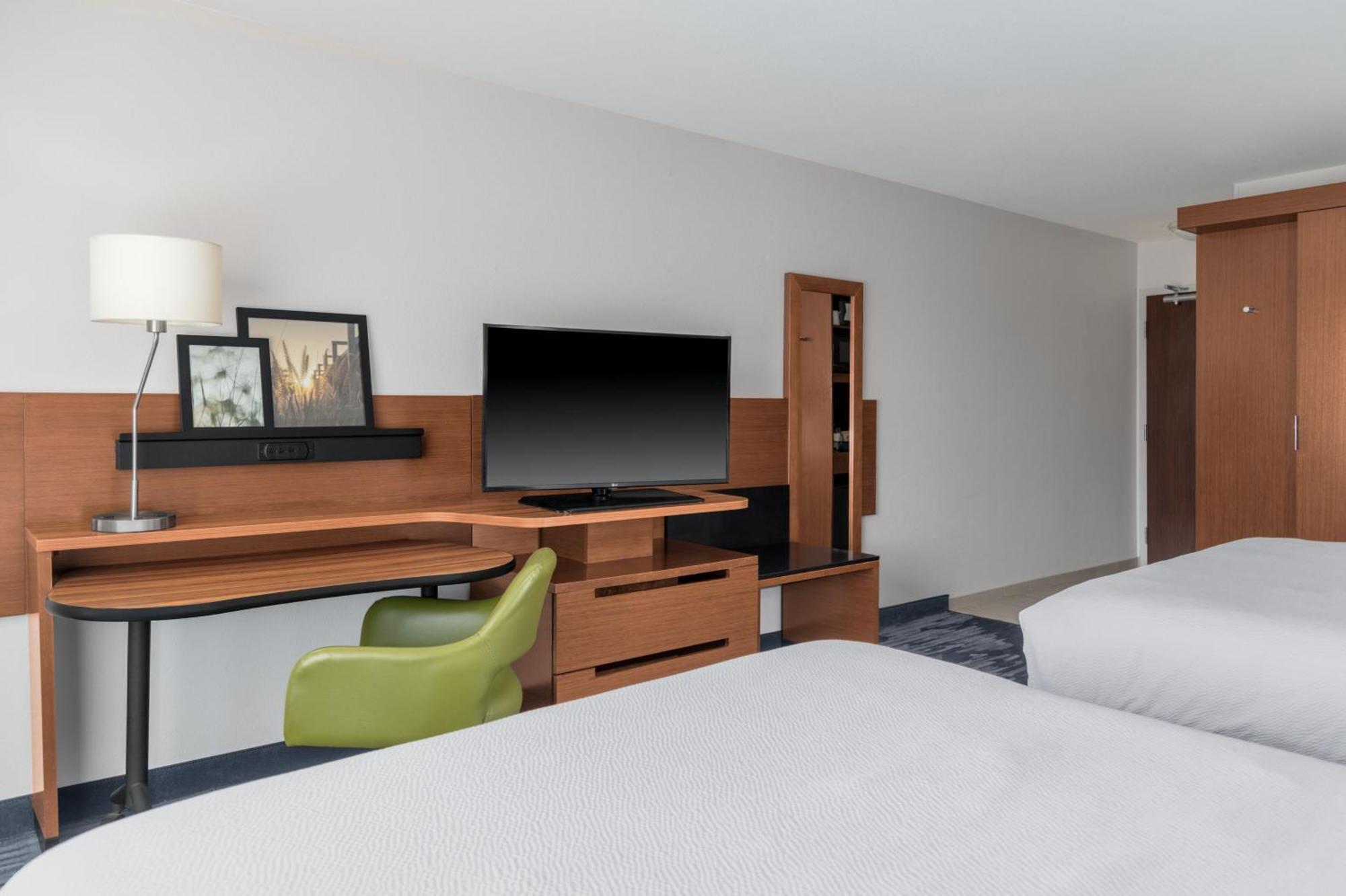 Fairfield Inn & Suites By Marriott Martinsburg Exteriör bild